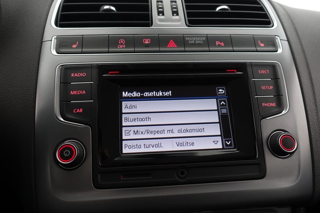 VOLKSWAGEN Polo 2017