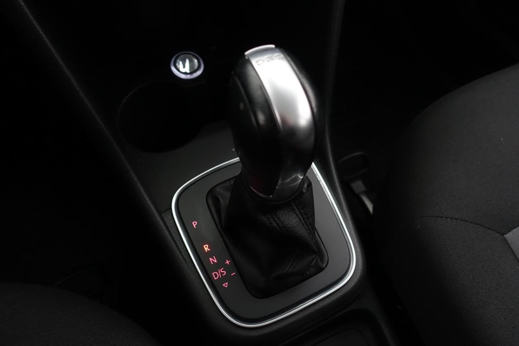 VOLKSWAGEN Polo 2017