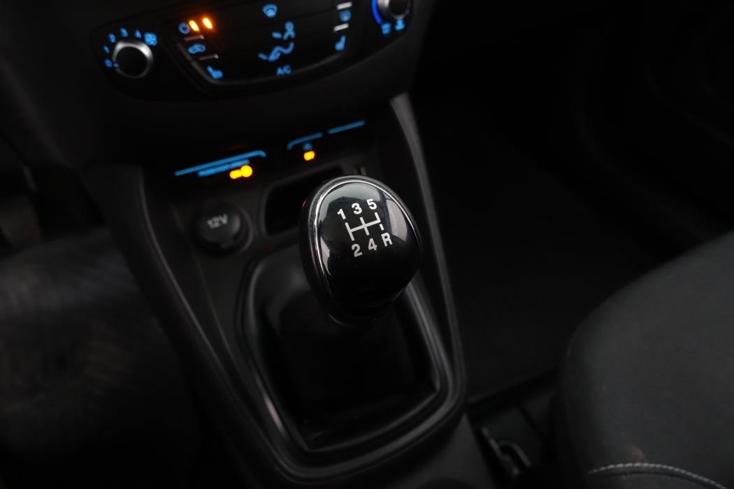 FORD Transit Courier 2017