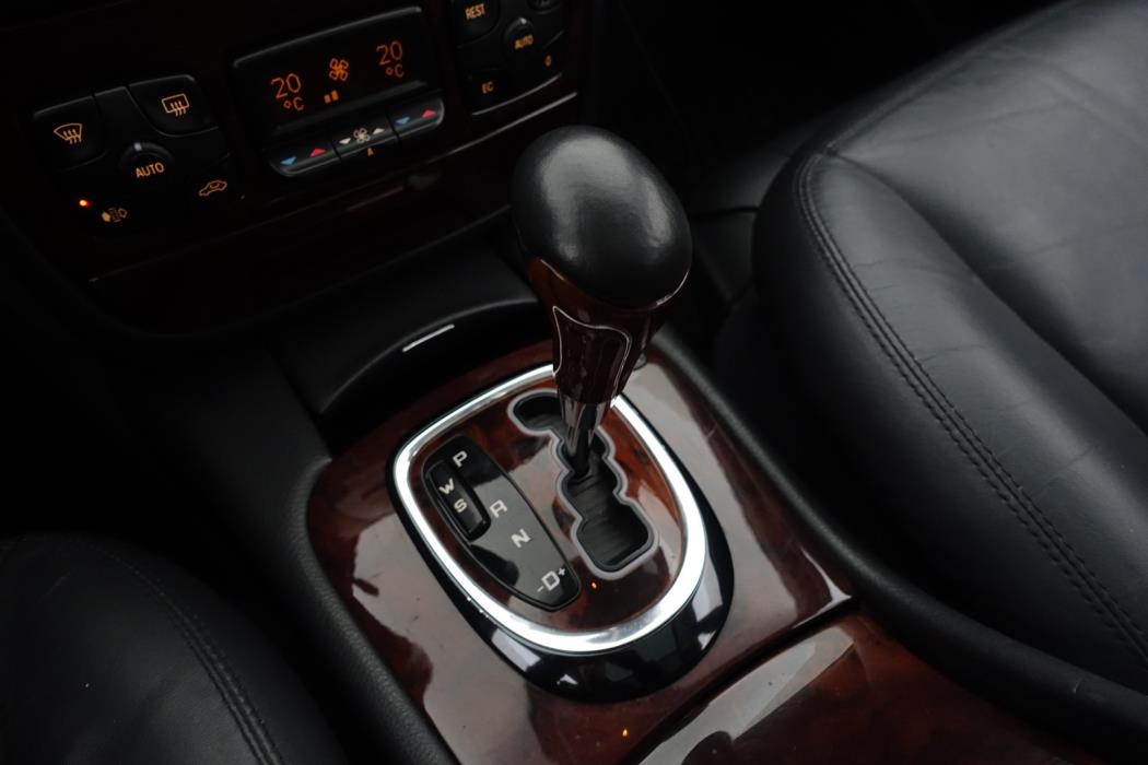 MERCEDES-BENZ S 2001