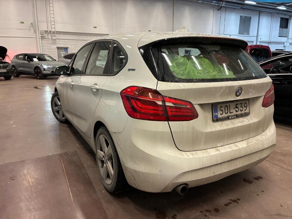 BMW 225 2017