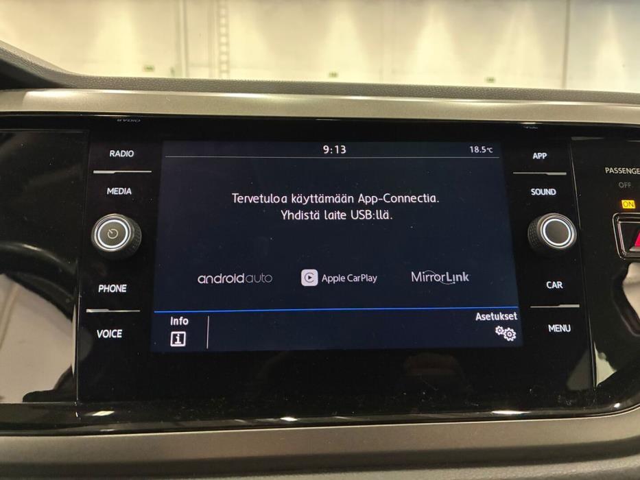 VOLKSWAGEN Polo 2018