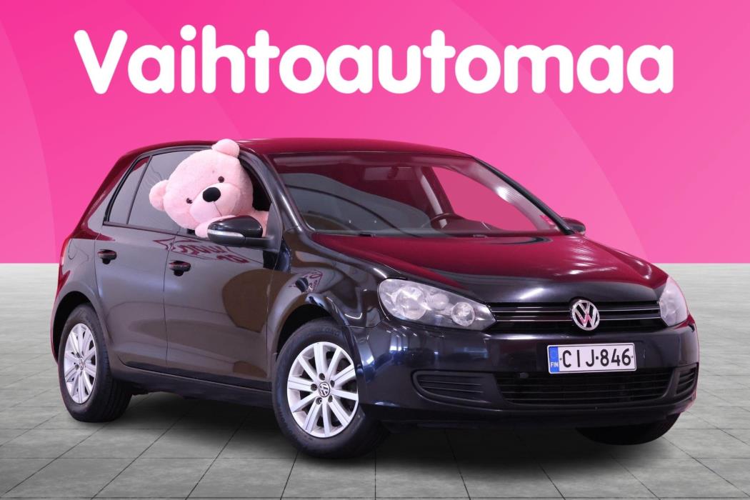 VOLKSWAGEN Golf 2012