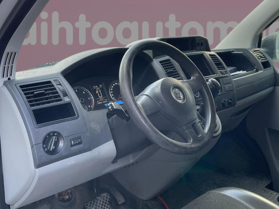 VOLKSWAGEN Transporter 2015