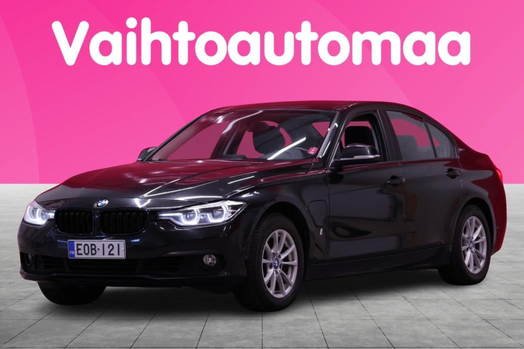 BMW 330 2017