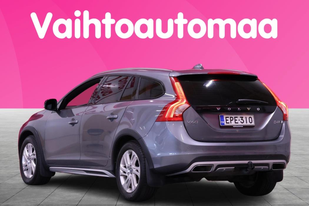 VOLVO V60 Cross Country 2018