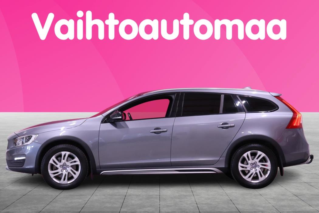 VOLVO V60 Cross Country 2018