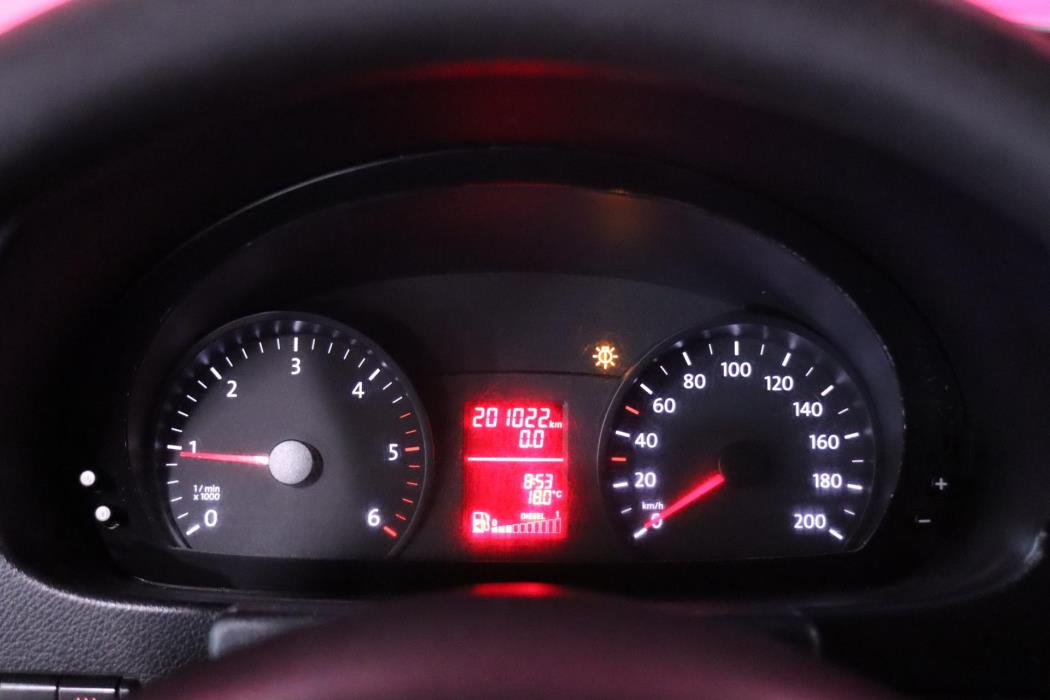 VOLKSWAGEN Crafter 2015