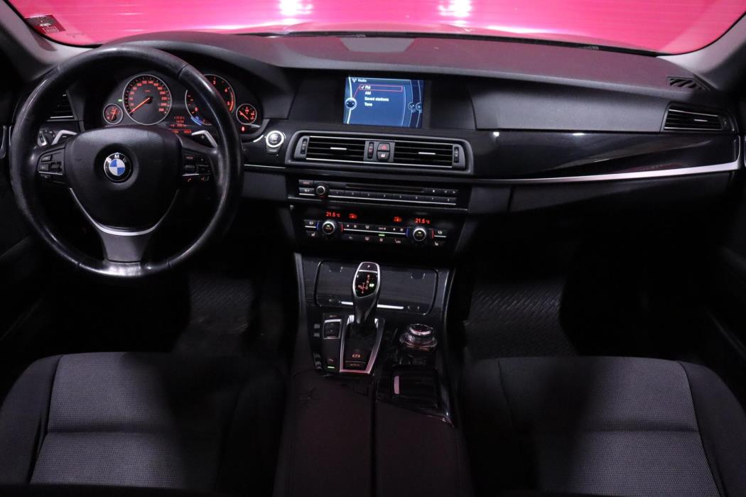 BMW 520 2012
