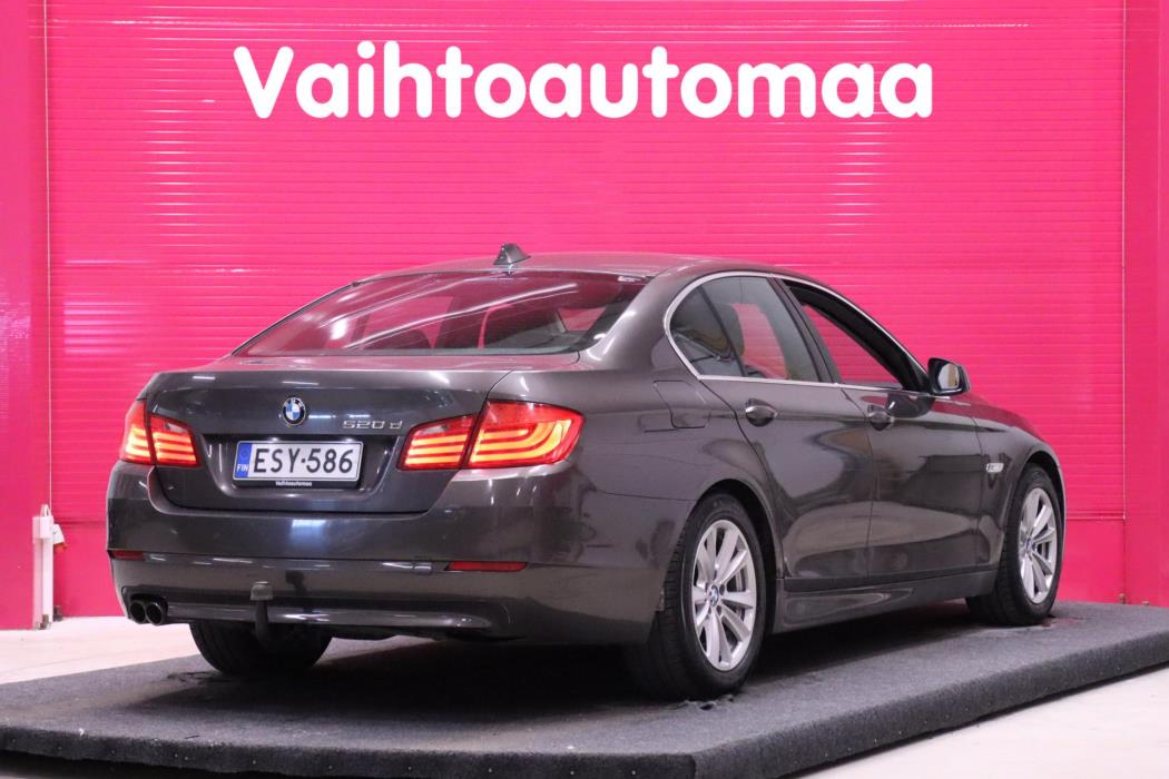 BMW 520 2012