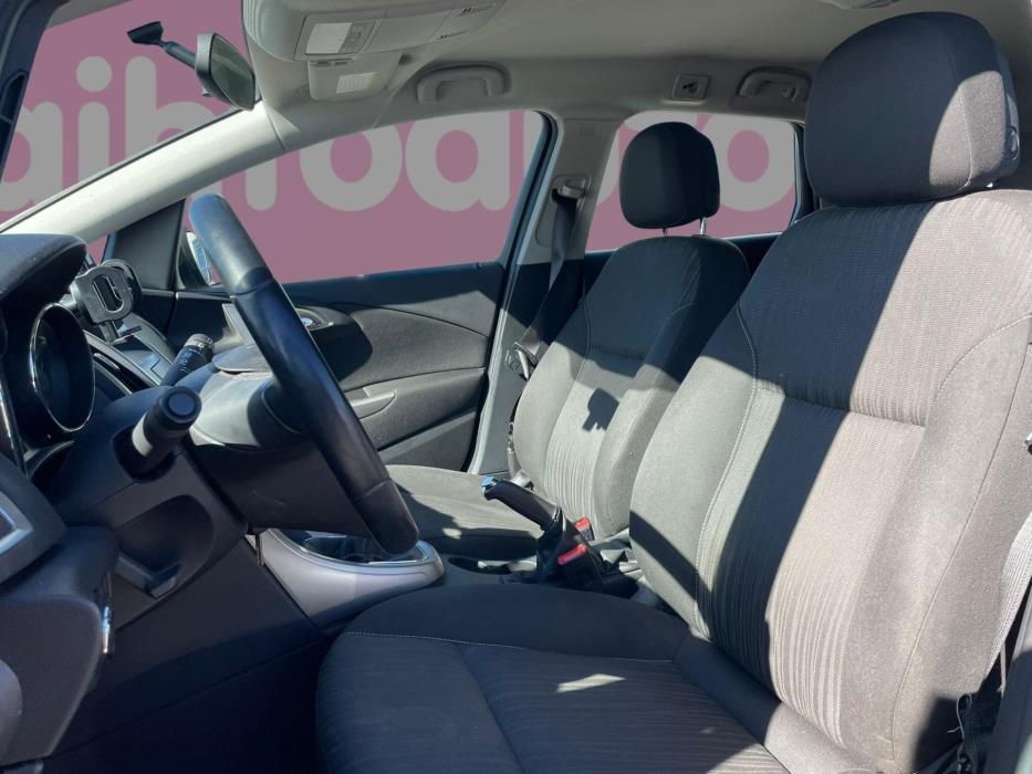 OPEL Astra 2012