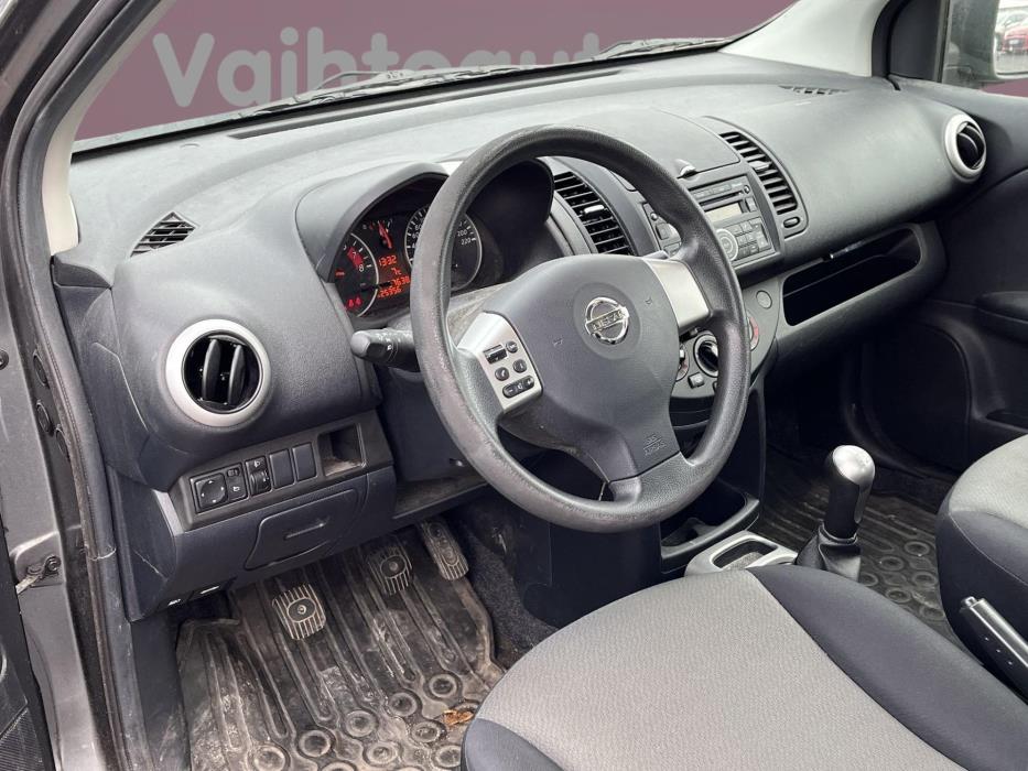 NISSAN Note 2011