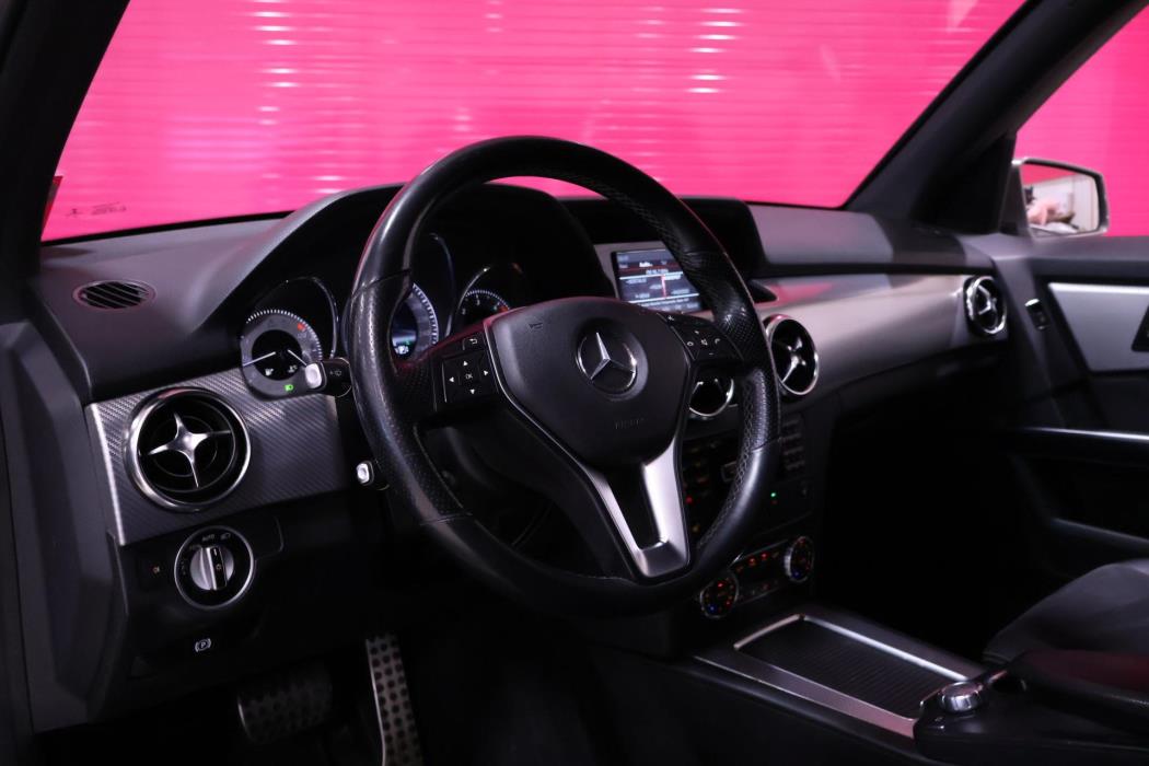 MERCEDES-BENZ GLK 2013
