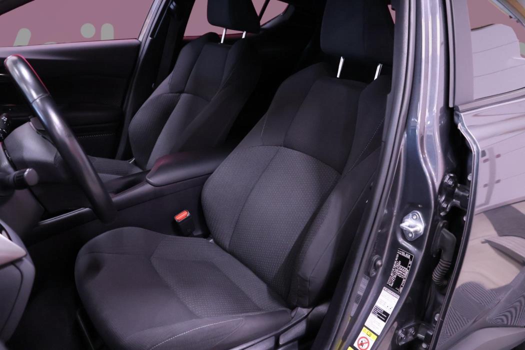 TOYOTA C-HR 2019