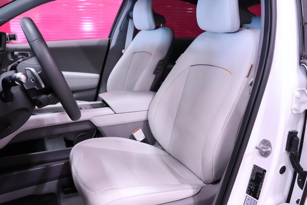 HYUNDAI Ioniq 6 2024