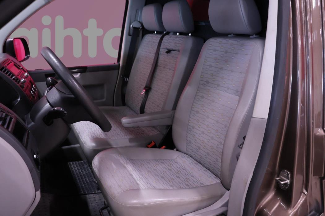 VOLKSWAGEN Transporter 2010