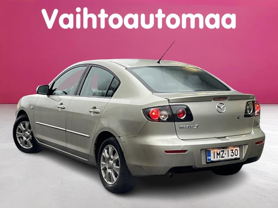 MAZDA 3 2008
