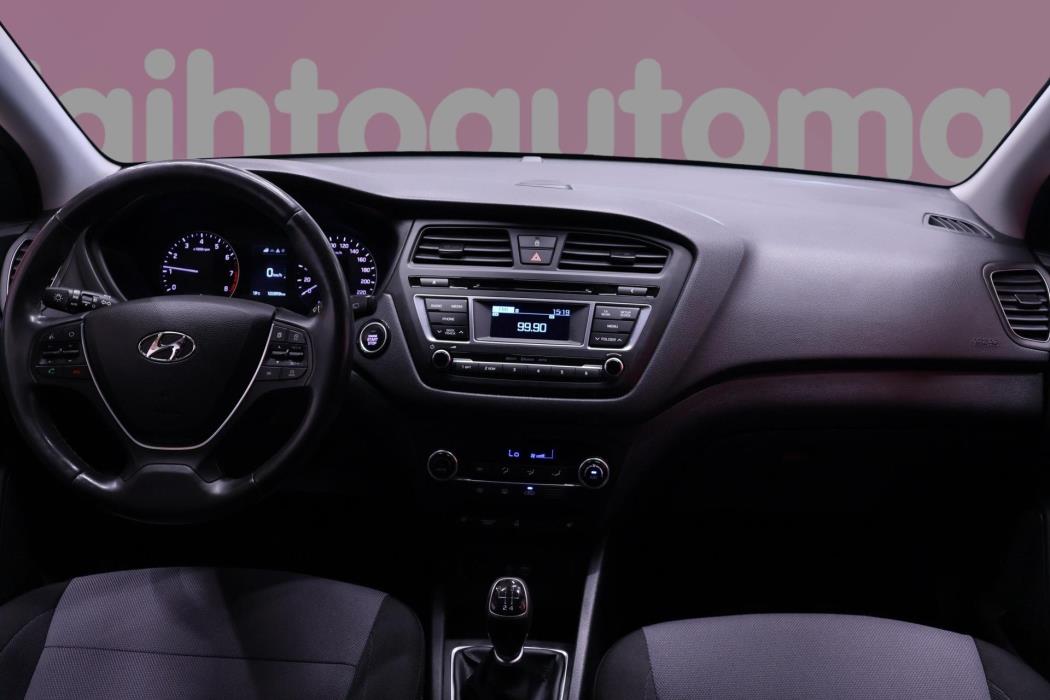 HYUNDAI i20 2017