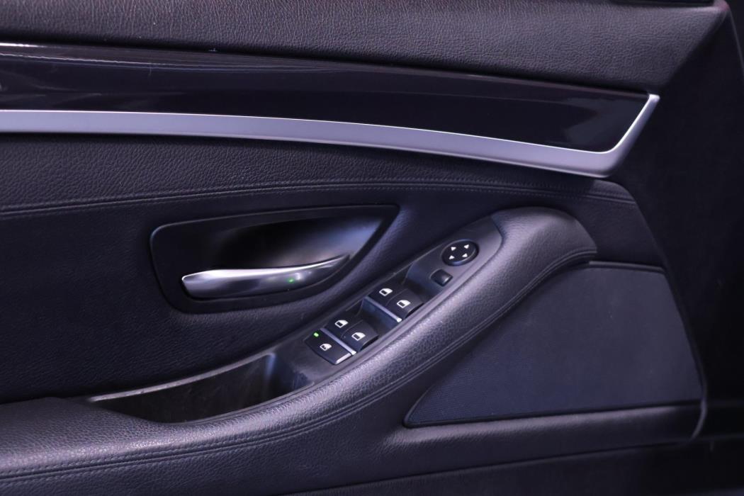 BMW 528 2012