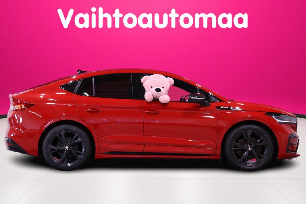 SKODA Enyaq 2023
