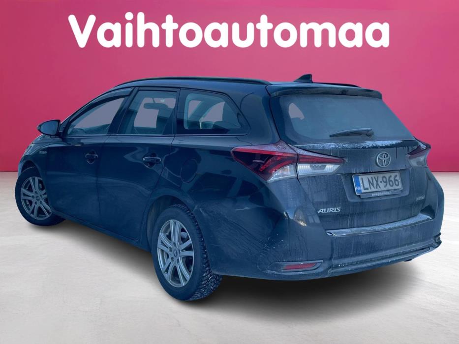 TOYOTA Auris 2017