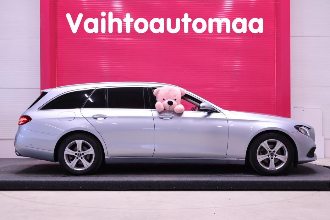 MERCEDES-BENZ E 2017