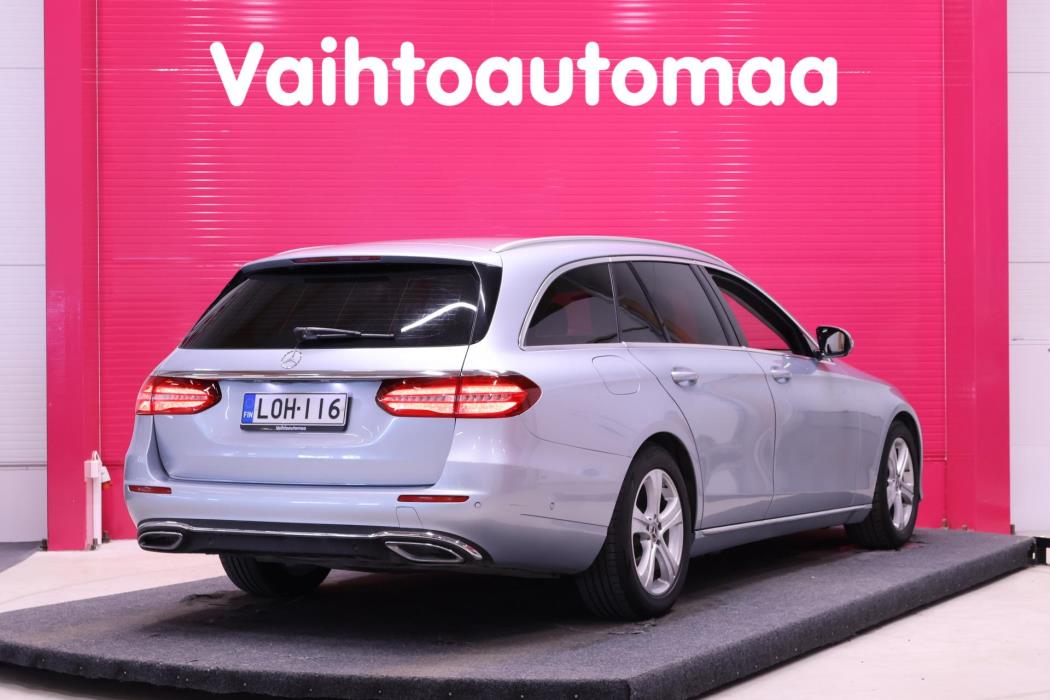 MERCEDES-BENZ E 2017