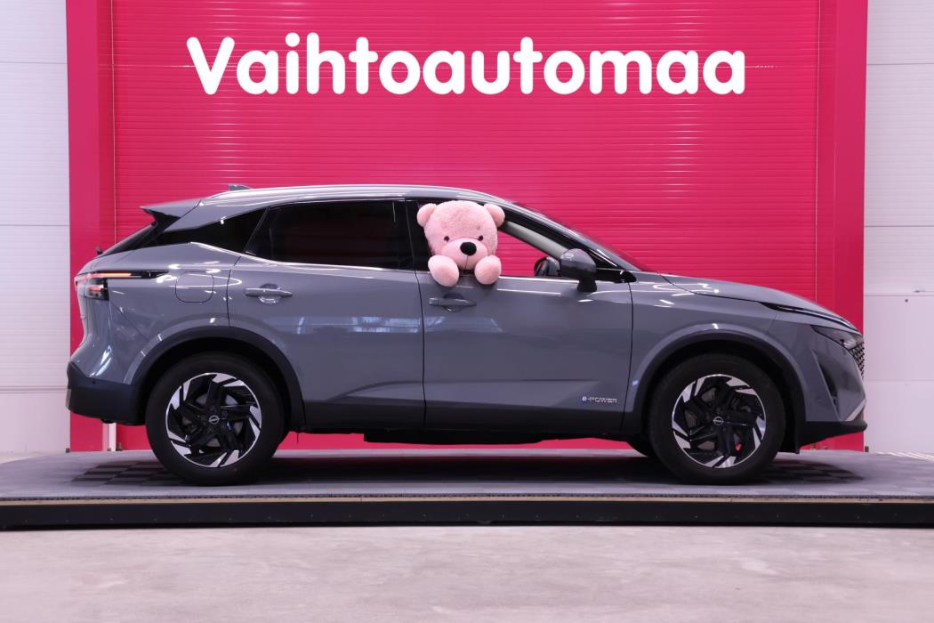 NISSAN Qashqai 2025