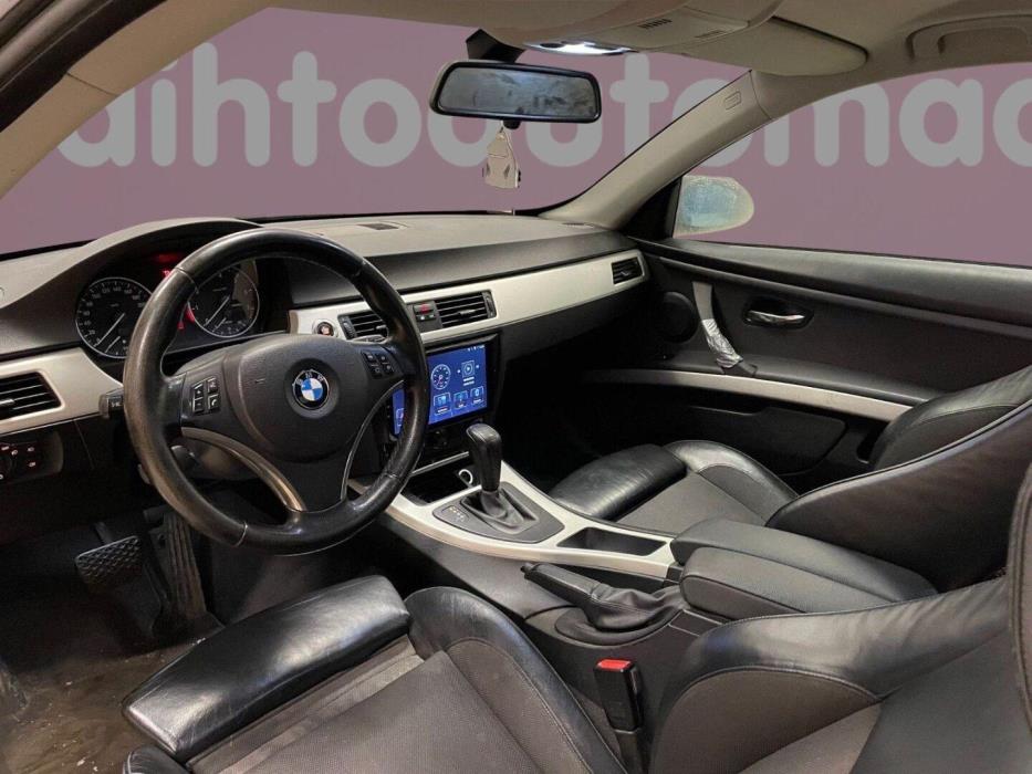 BMW 320 2007