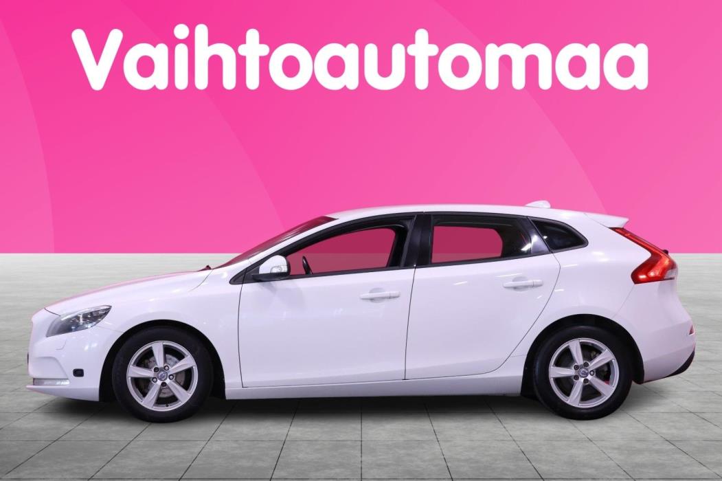 VOLVO V40 2014
