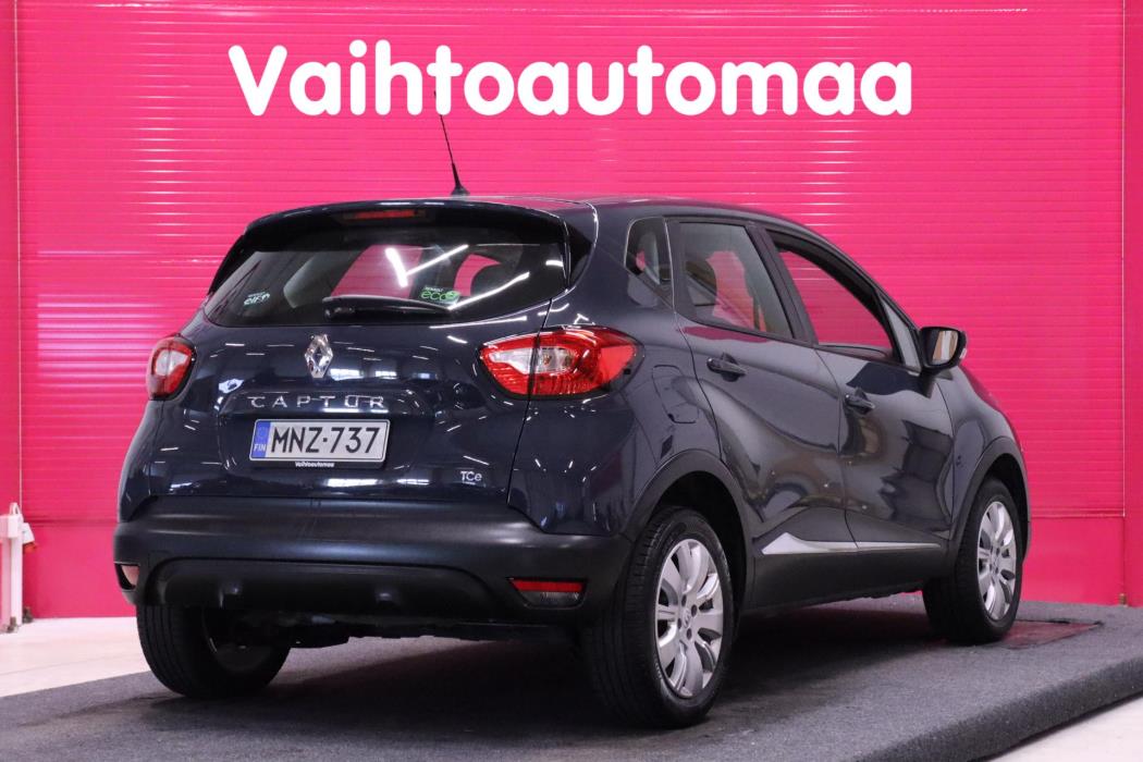 RENAULT Captur 2015