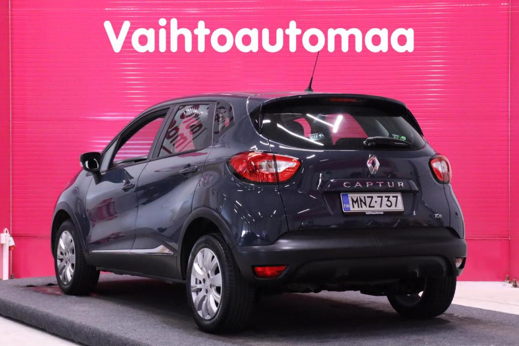 RENAULT Captur 2015