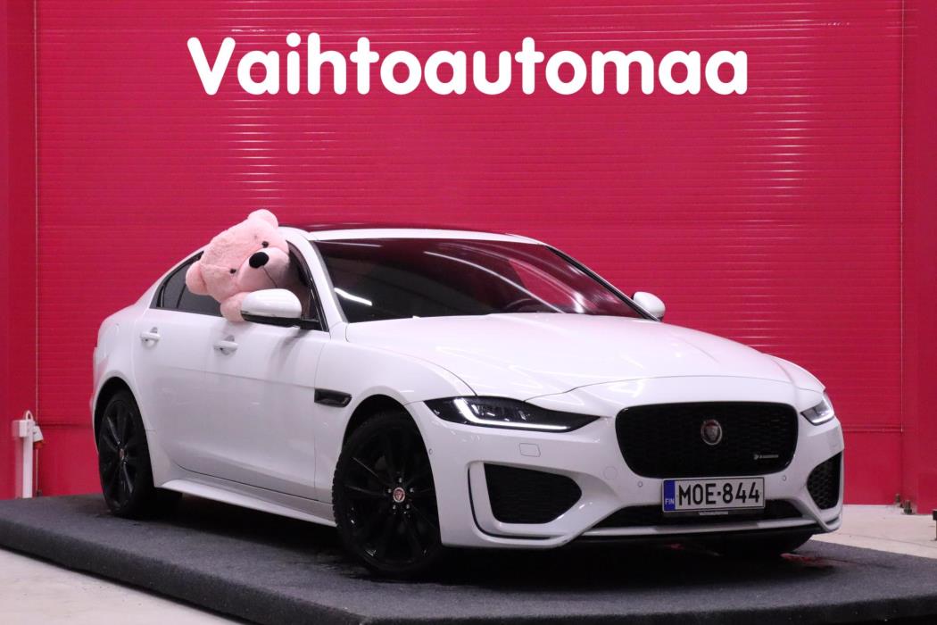 JAGUAR XE 2020