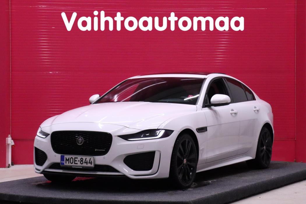 JAGUAR XE 2020