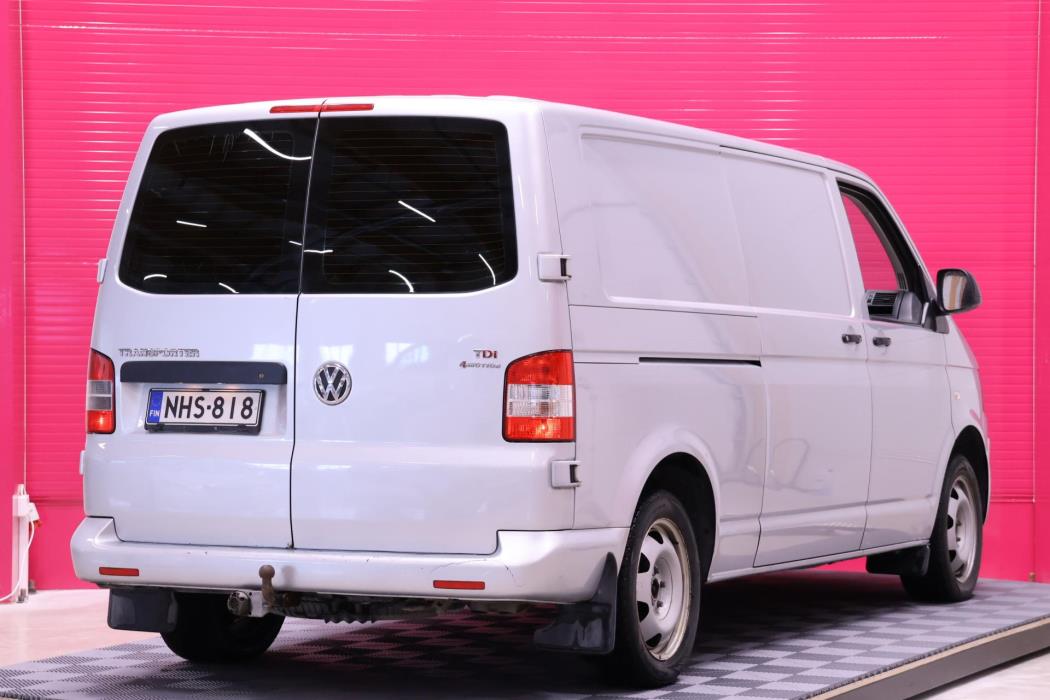 VOLKSWAGEN Transporter 2010