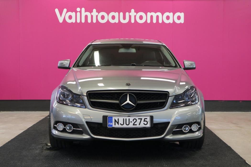 MERCEDES-BENZ C 2012