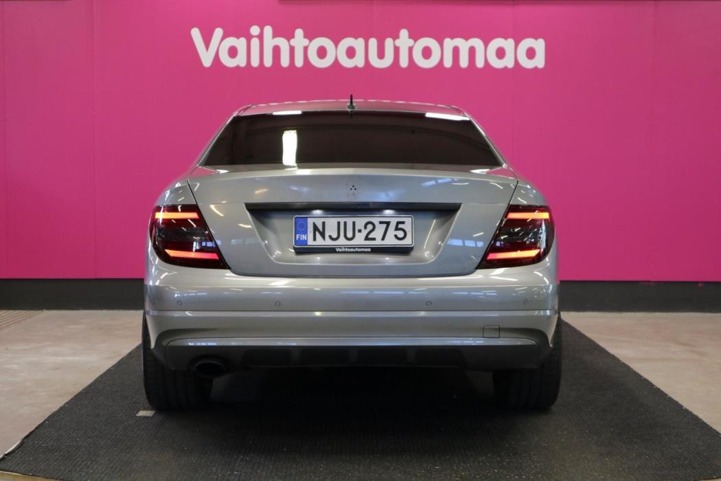 MERCEDES-BENZ C 2012