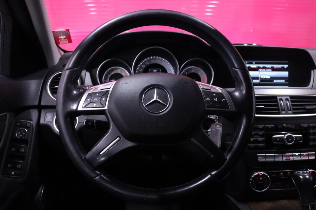 MERCEDES-BENZ C 2013