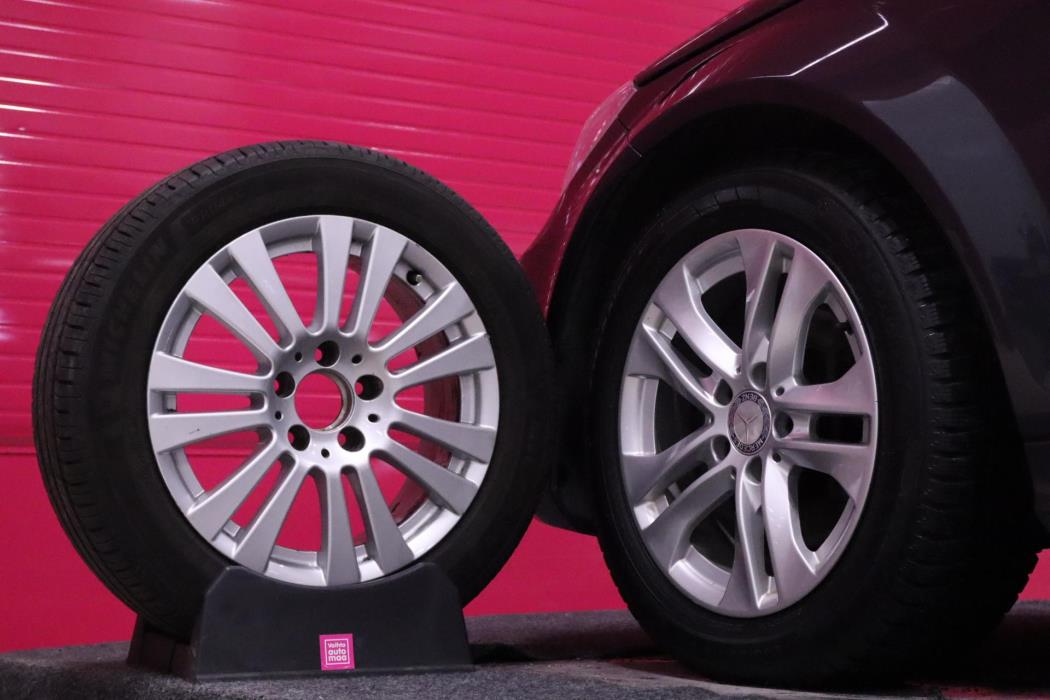 MERCEDES-BENZ C 2013