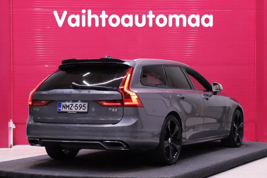 VOLVO V90 2019
