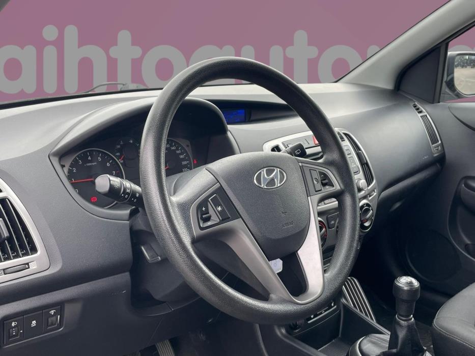 HYUNDAI i20 2014
