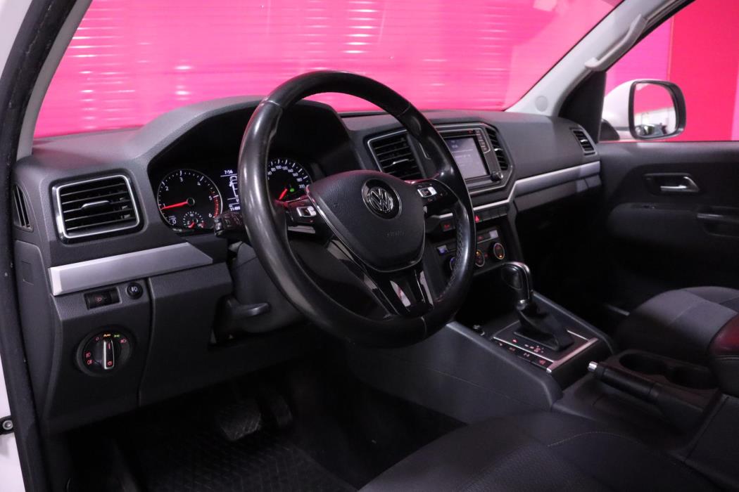 VOLKSWAGEN Amarok 2018