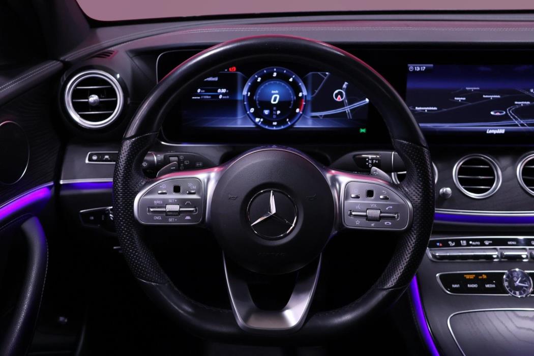 MERCEDES-BENZ E 2019