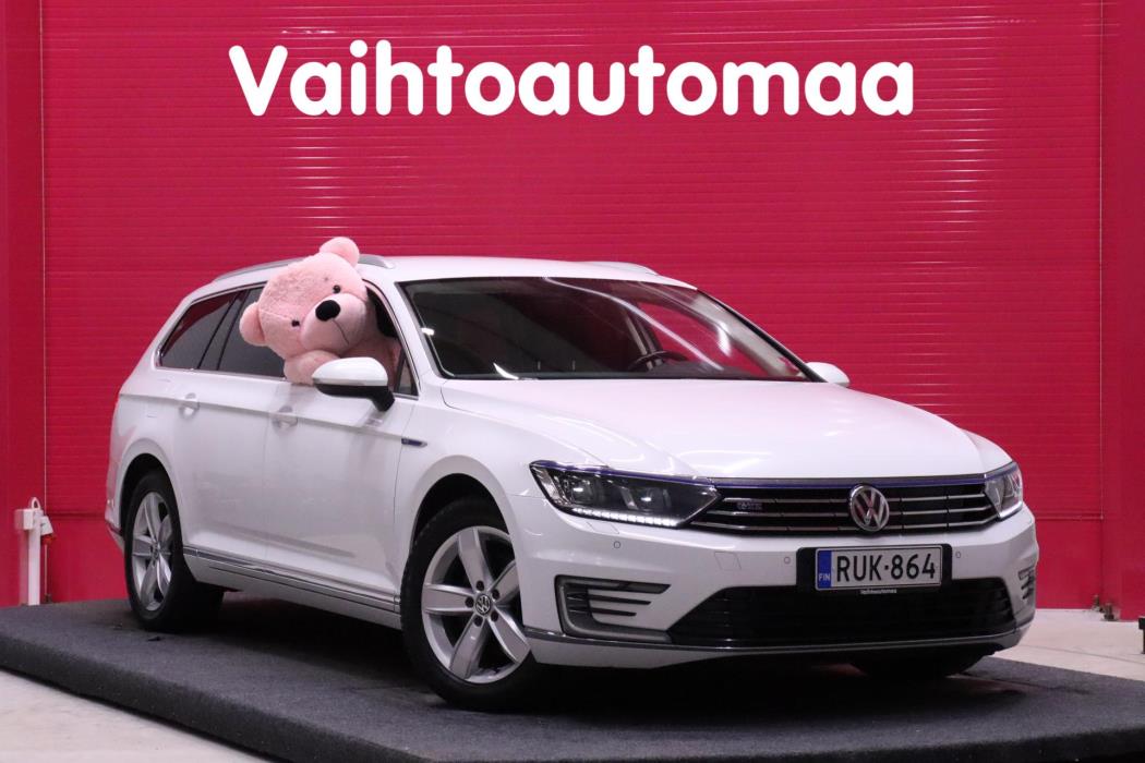 VOLKSWAGEN Passat 2017