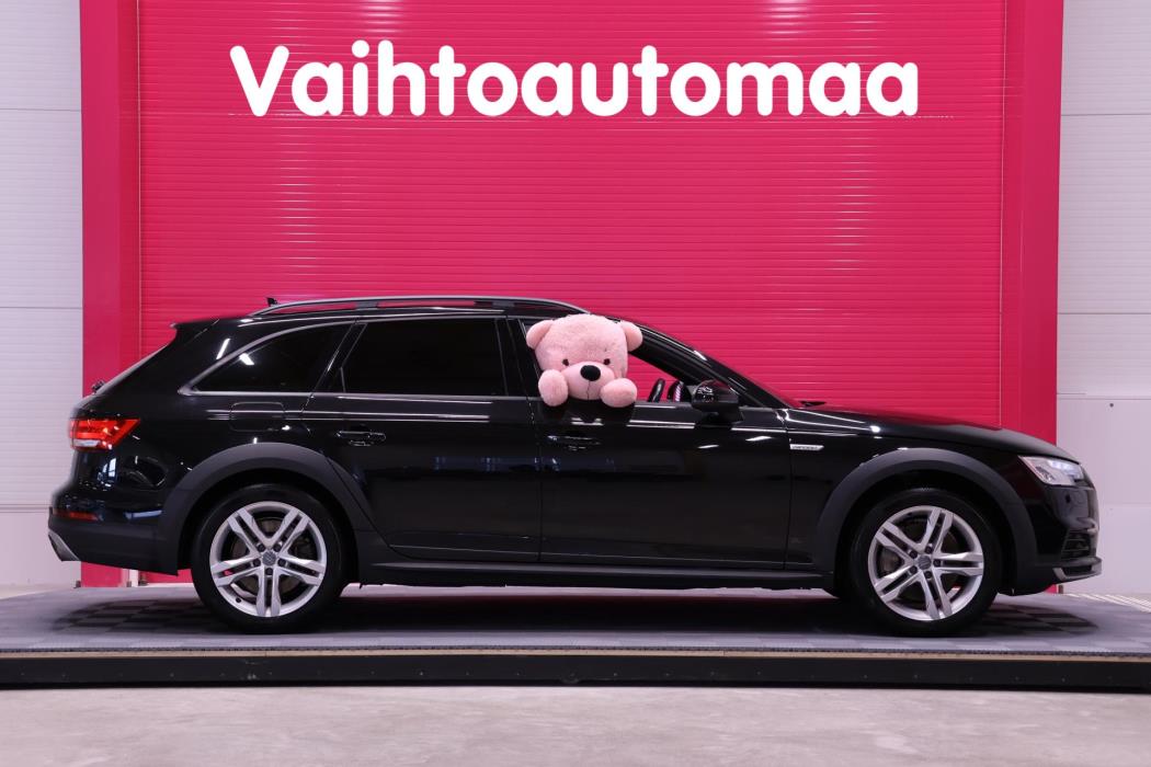 AUDI A4 allroad quattro 2019