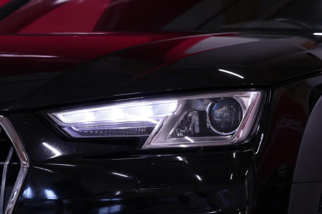 AUDI A4 allroad quattro 2019