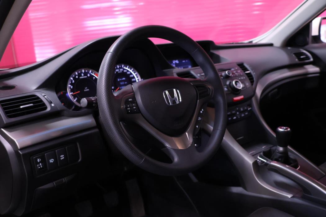 HONDA Accord 2011