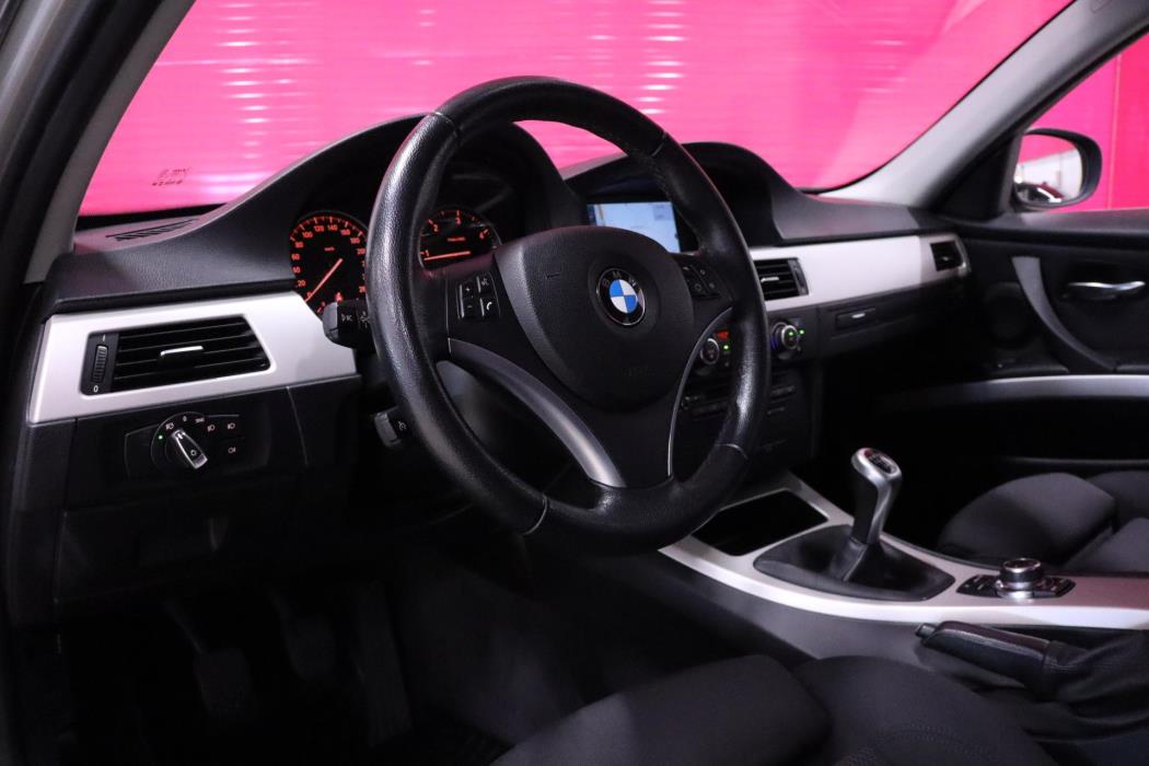 BMW 316 2011