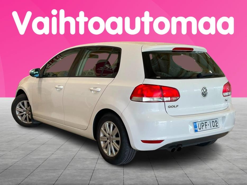 VOLKSWAGEN Golf 2011