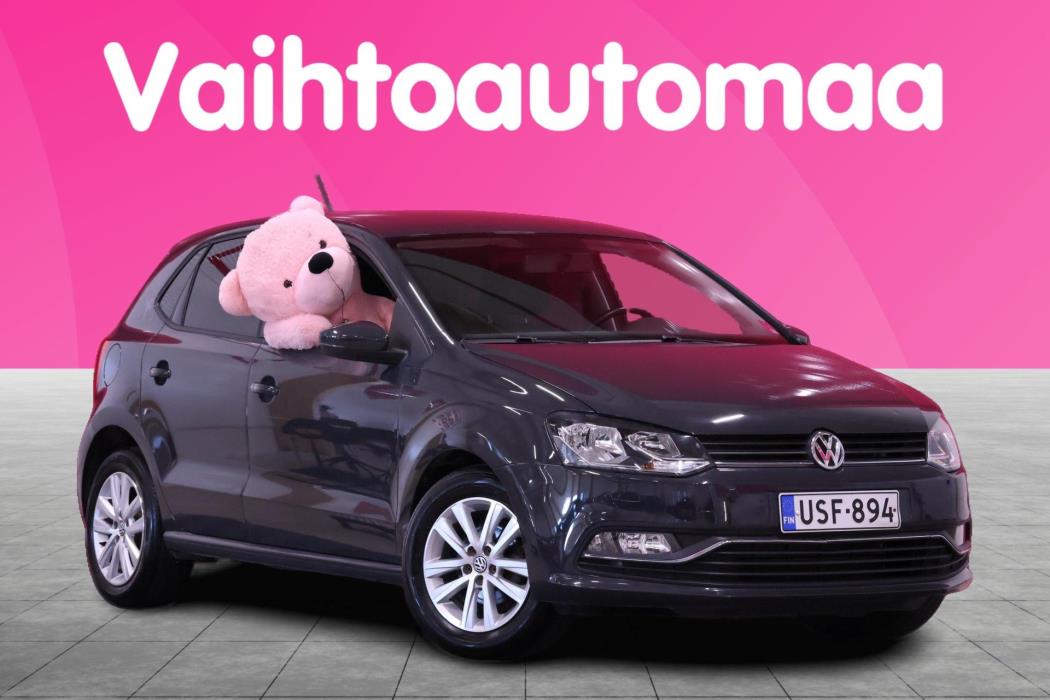 VOLKSWAGEN Polo 2015